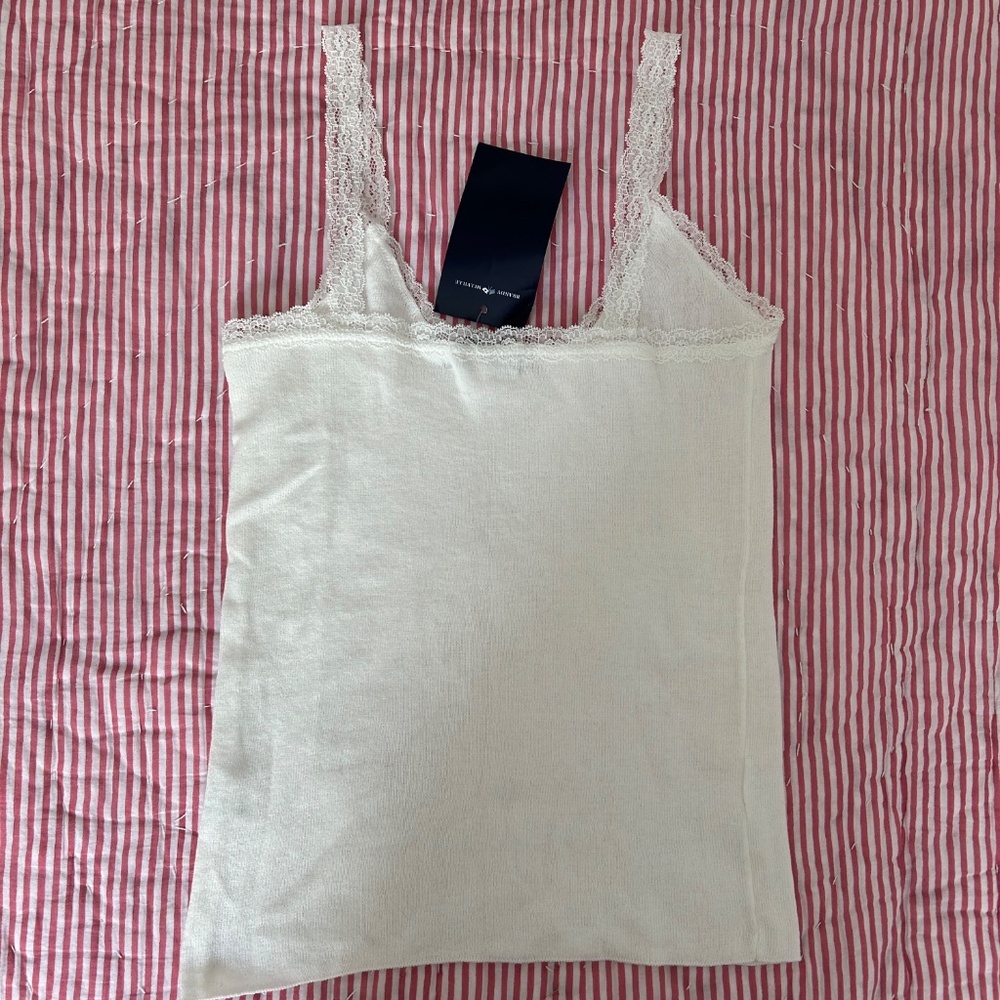 Brandy Melville tank top - Picture 2 of 3